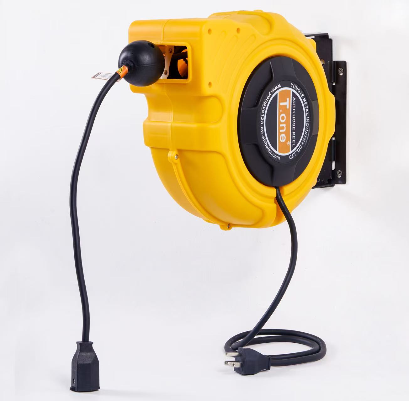 Wall Mounted Automatic Retract - Electric Reel recension och pris